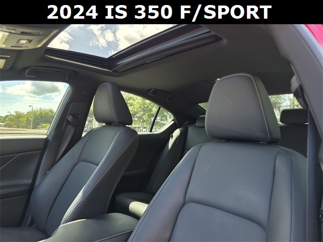 2024 Lexus IS 350 F SPORT photo 21