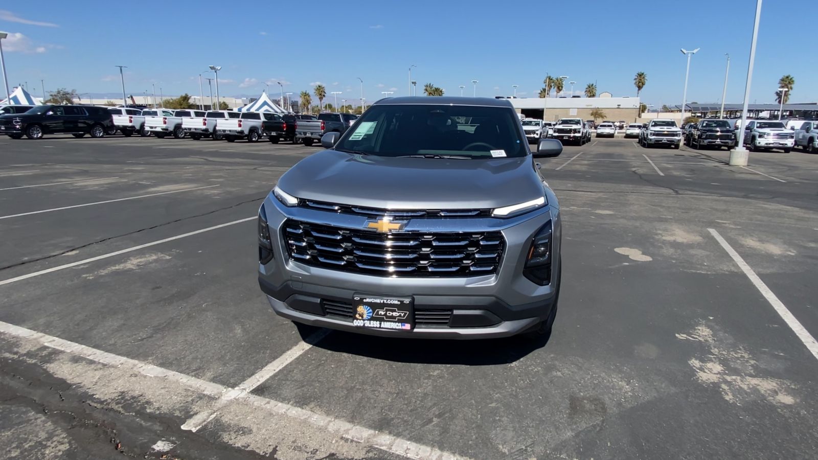2026 Chevrolet Equinox LT photo 3