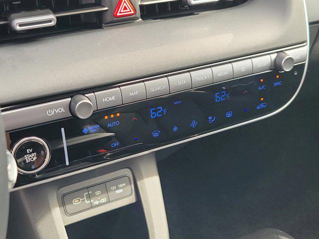 2025 Hyundai Ioniq 5 SEL photo 23