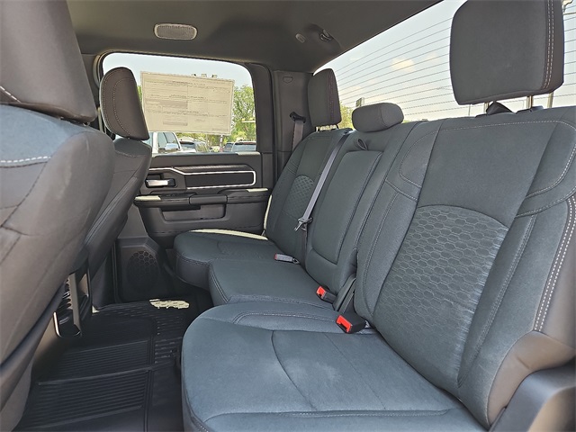 2025 Ram 2500 Big Horn photo 10