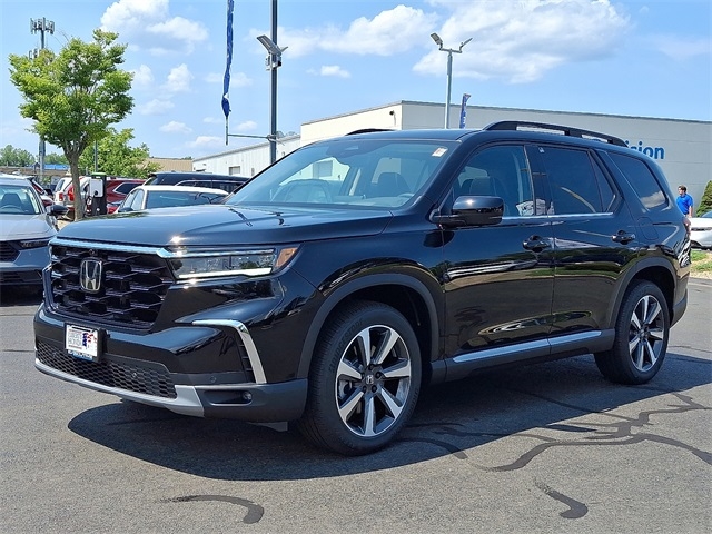 2025 Honda Pilot Elite photo 3