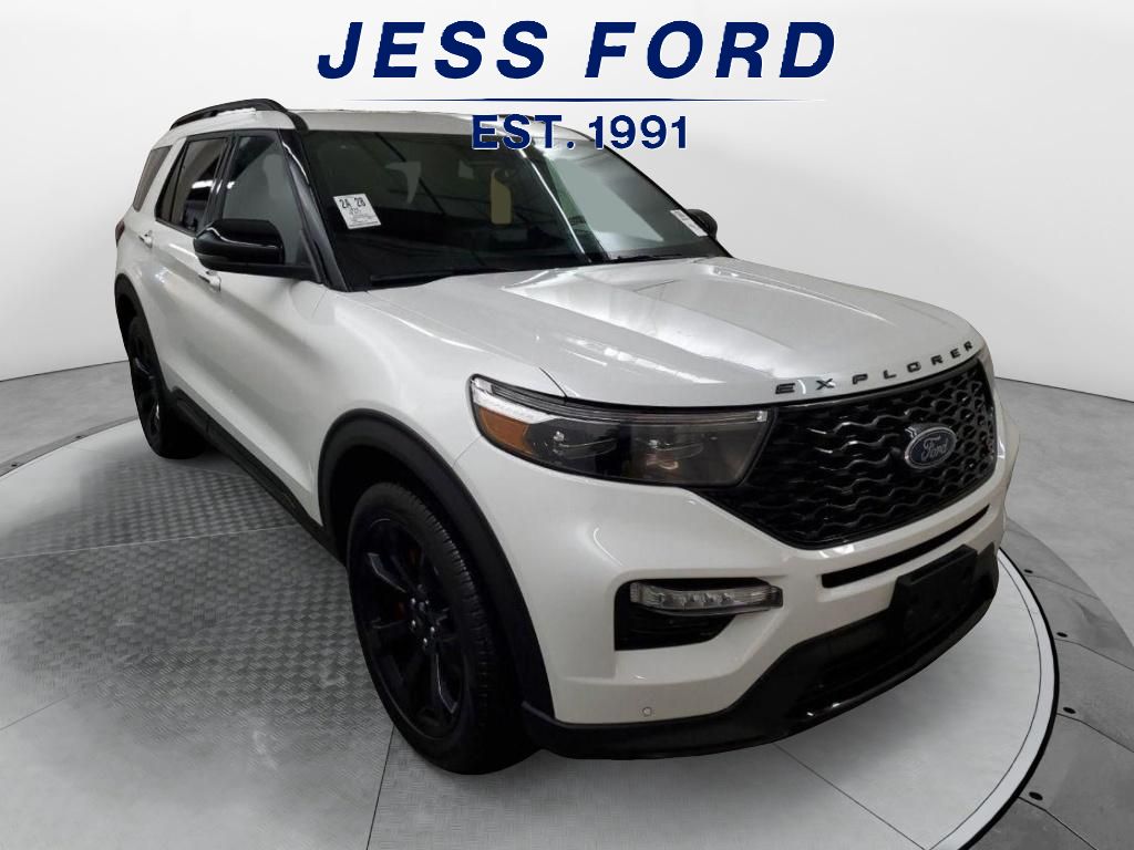 2024 Ford Explorer ST photo 2