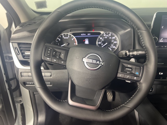 2025 Nissan Rogue SV photo 22