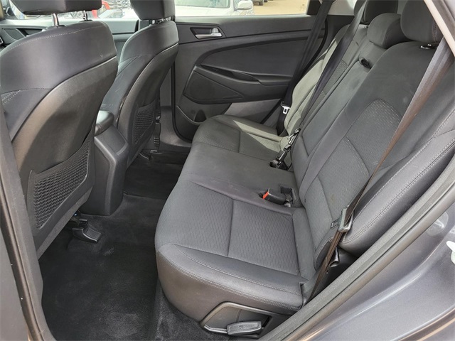 2019 Hyundai Tucson SE photo 11
