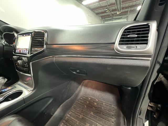 2020 Jeep Grand Cherokee Limited photo 26