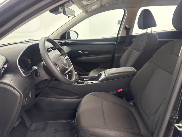 2023 Hyundai Tucson SE photo 2