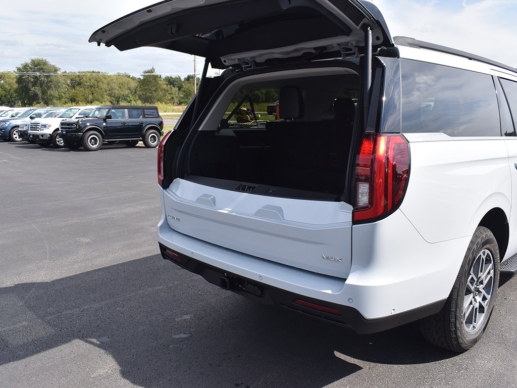 2025 Ford Expedition MAX photo 29