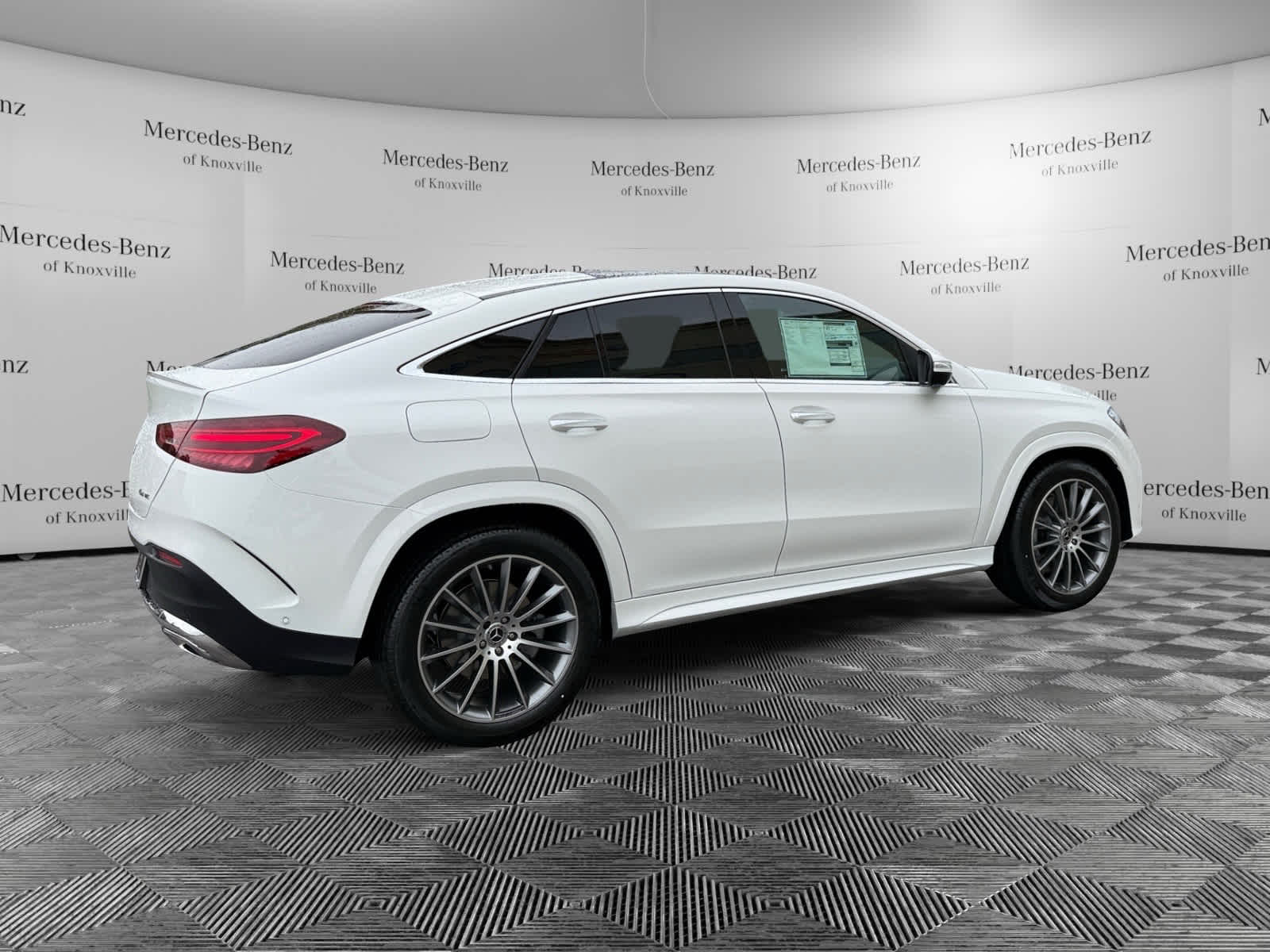 2026 Mercedes Benz GLE 450 4MATIC photo 4