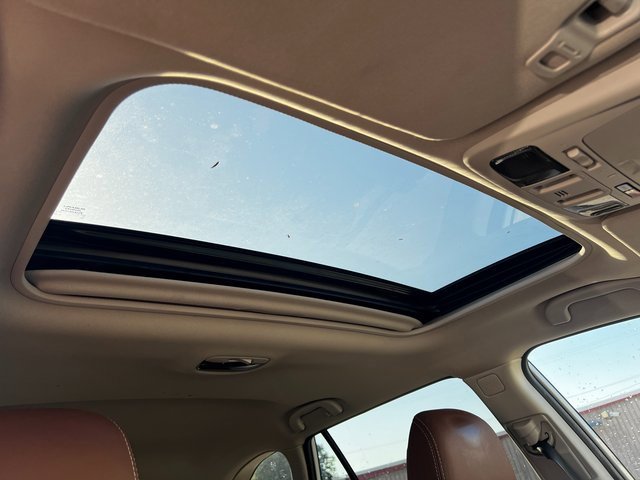 2017 Subaru Outback Touring photo 11