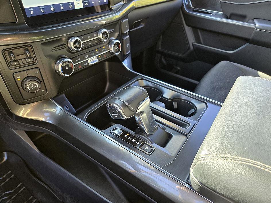 2023 Ford F-150 XLT photo 23