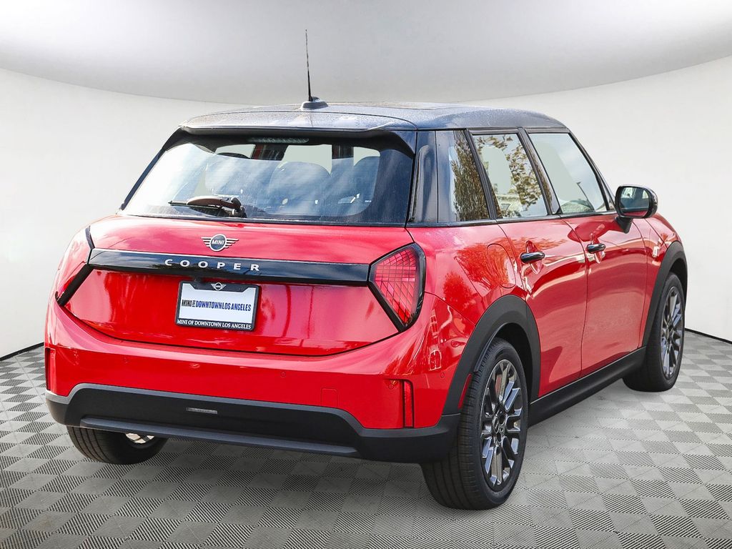 2026 Mini Cooper 4 Door Hardtop Signature photo 6