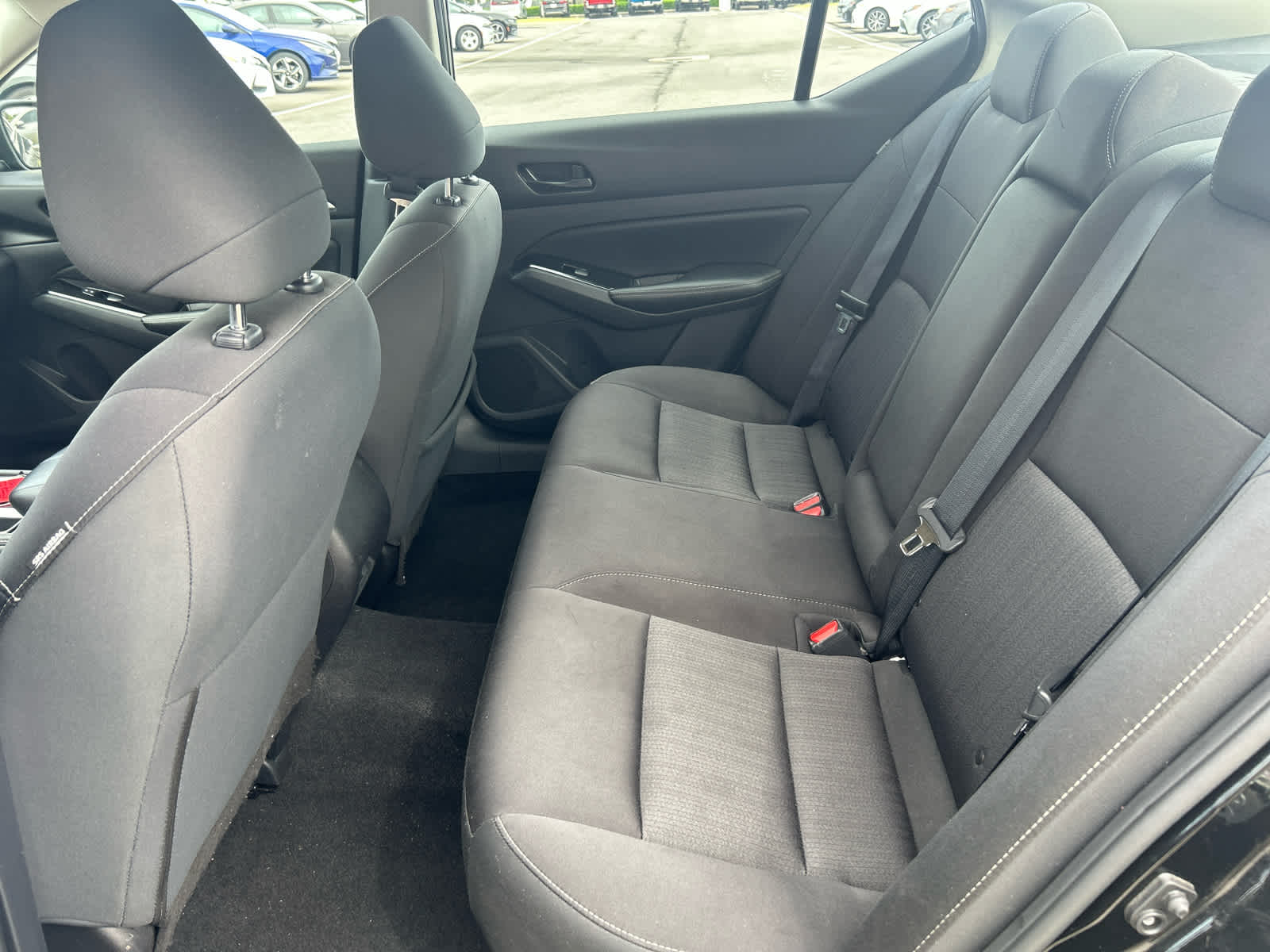 2023 Nissan Altima 2.5 SV photo 8