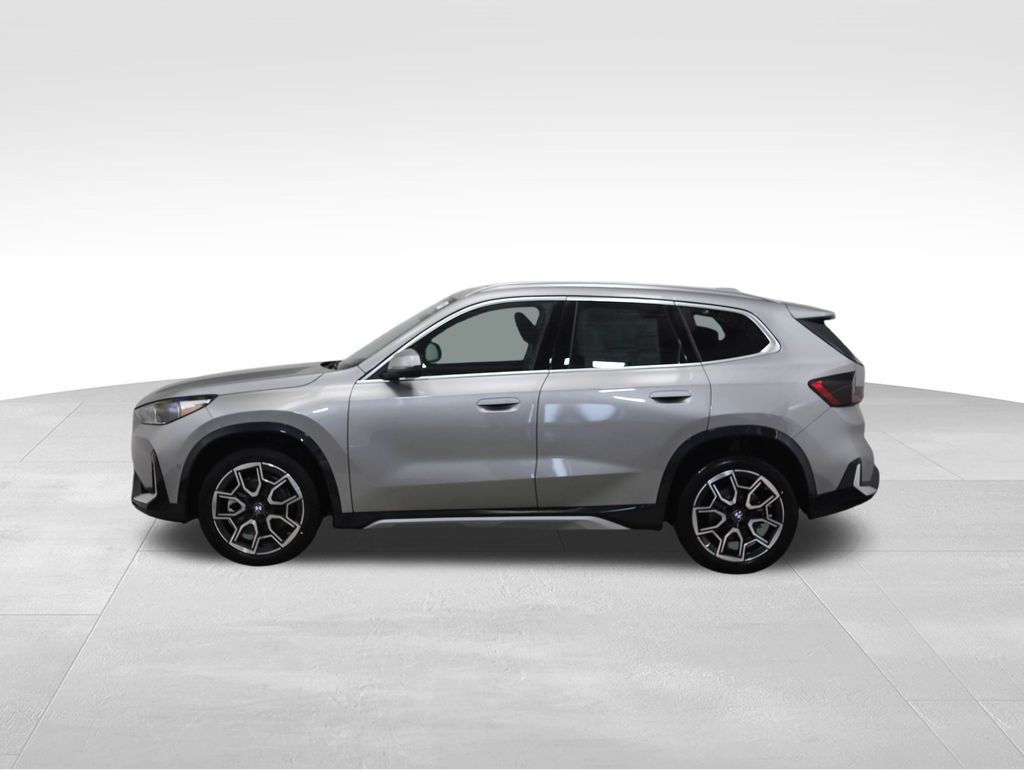 Used 2025 BMW X1 28i with VIN WBX73EF09S5156475 for sale in Minneapolis, Minnesota