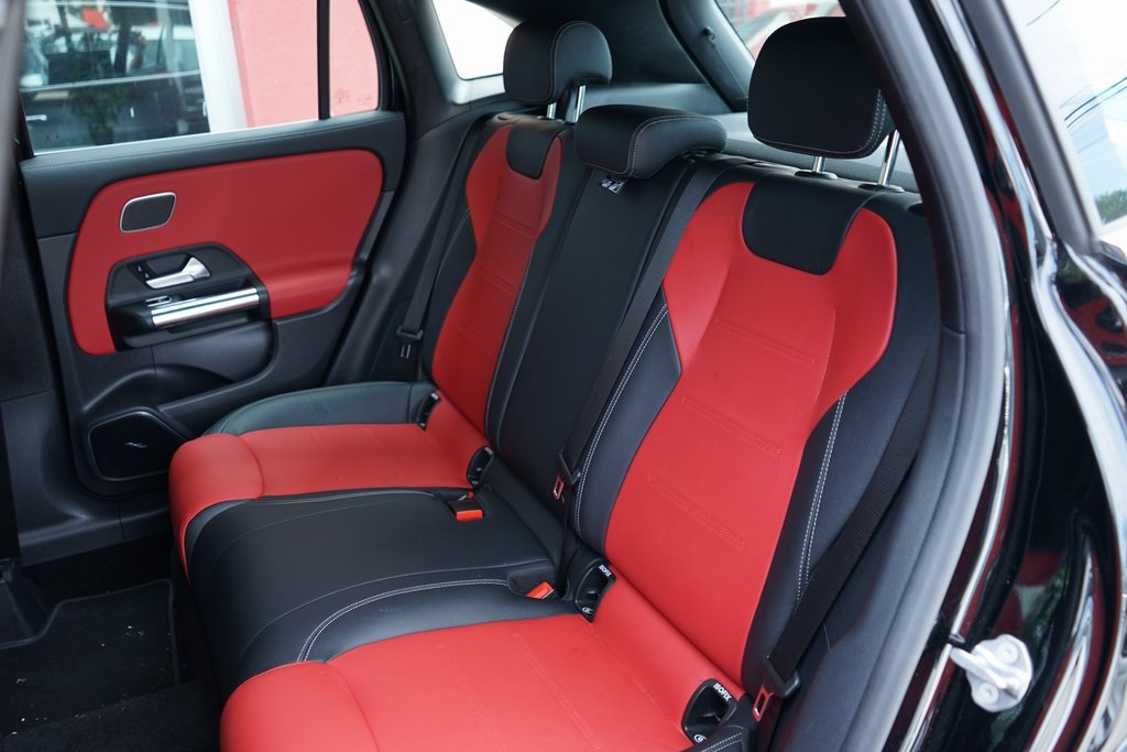2023 Mercedes Benz GLA 45 AMG 4MATIC photo 5