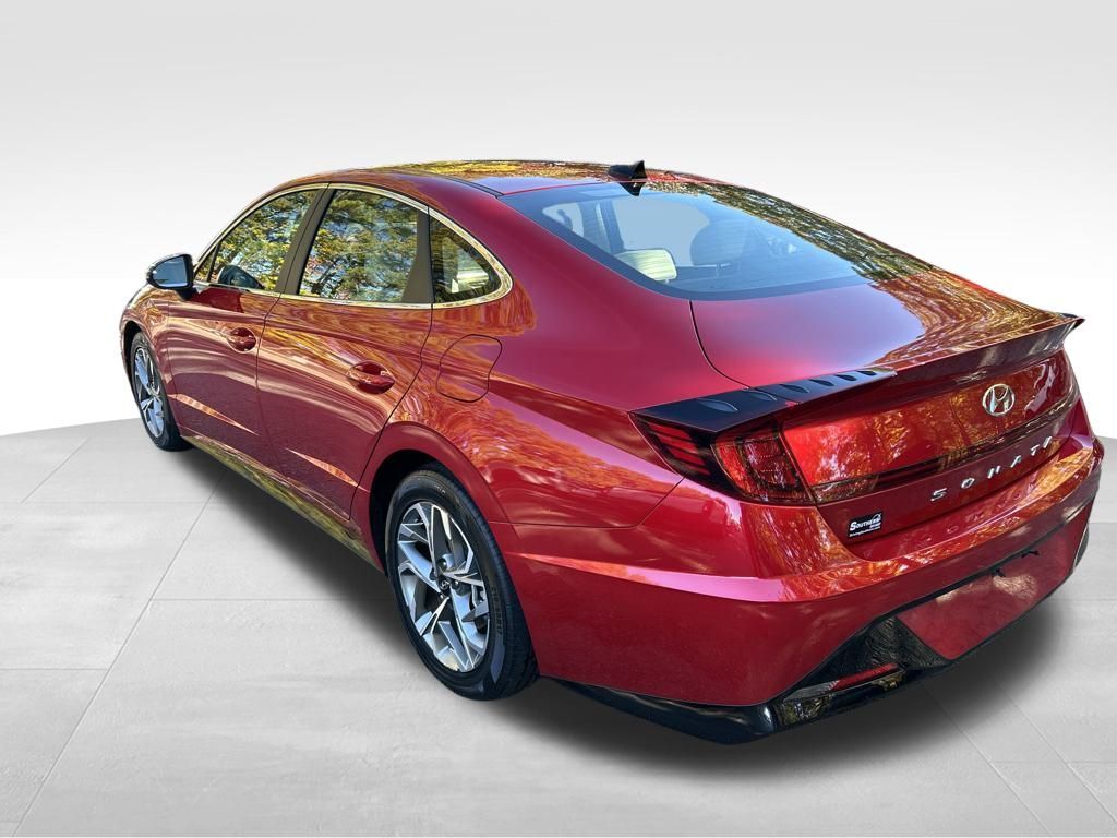 2022 Hyundai Sonata SEL photo 3