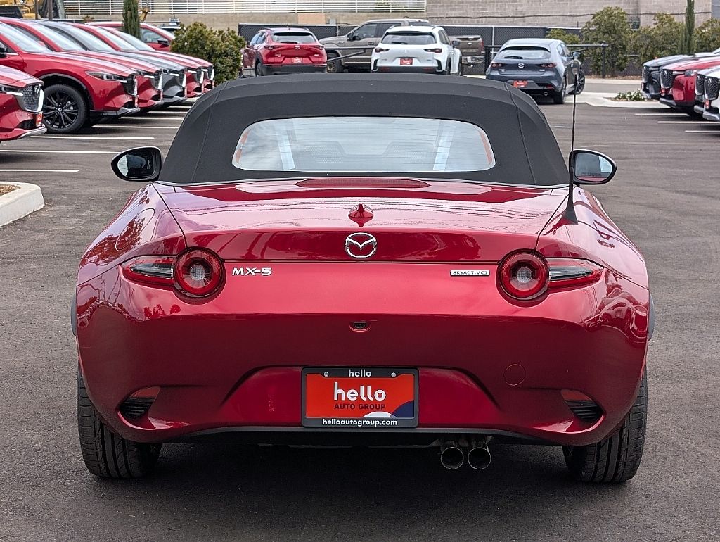 2025 Mazda MX-5 Miata Miata Grand Touring photo 9