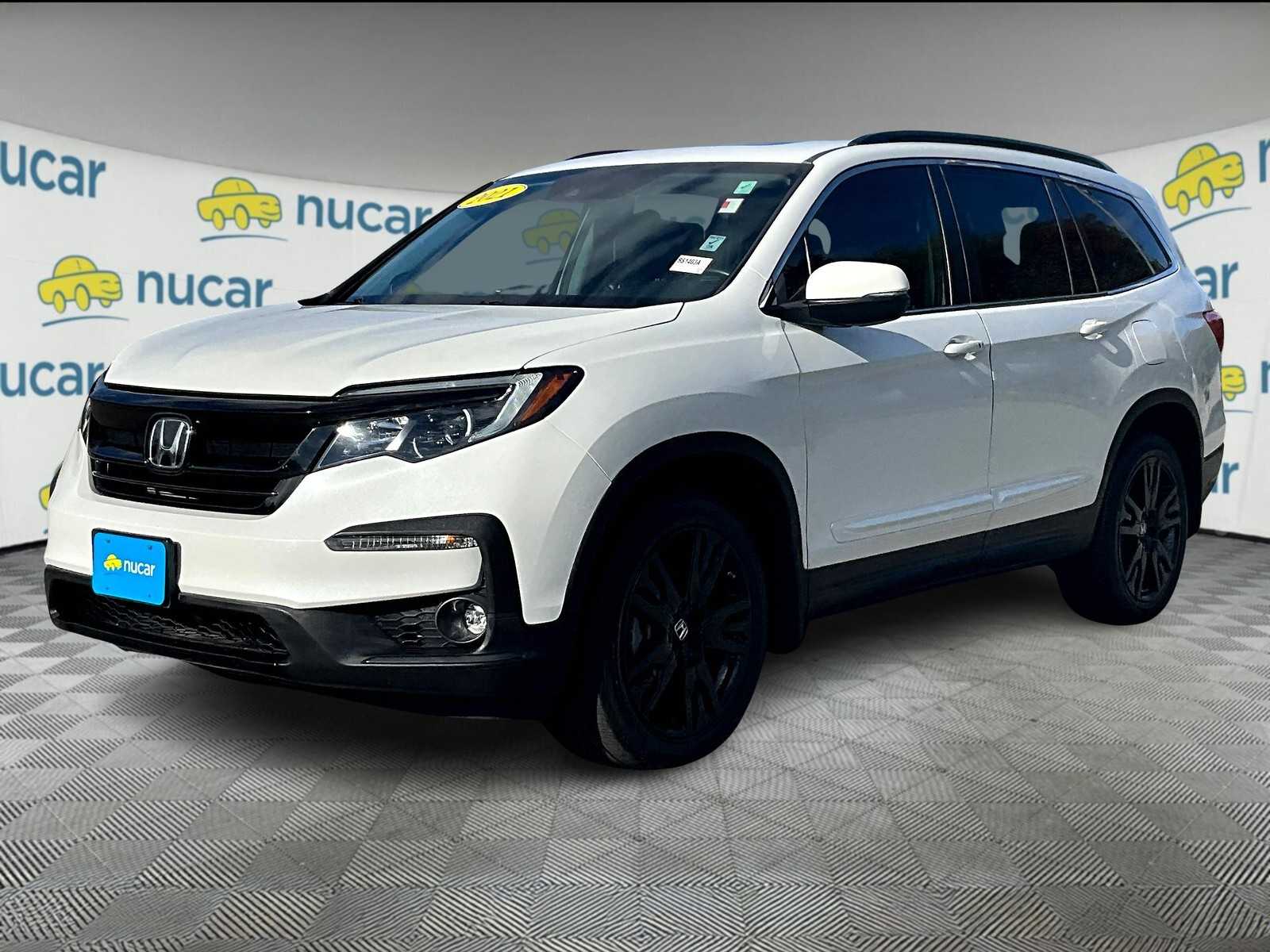 2021 Honda Pilot Special Edition photo 2