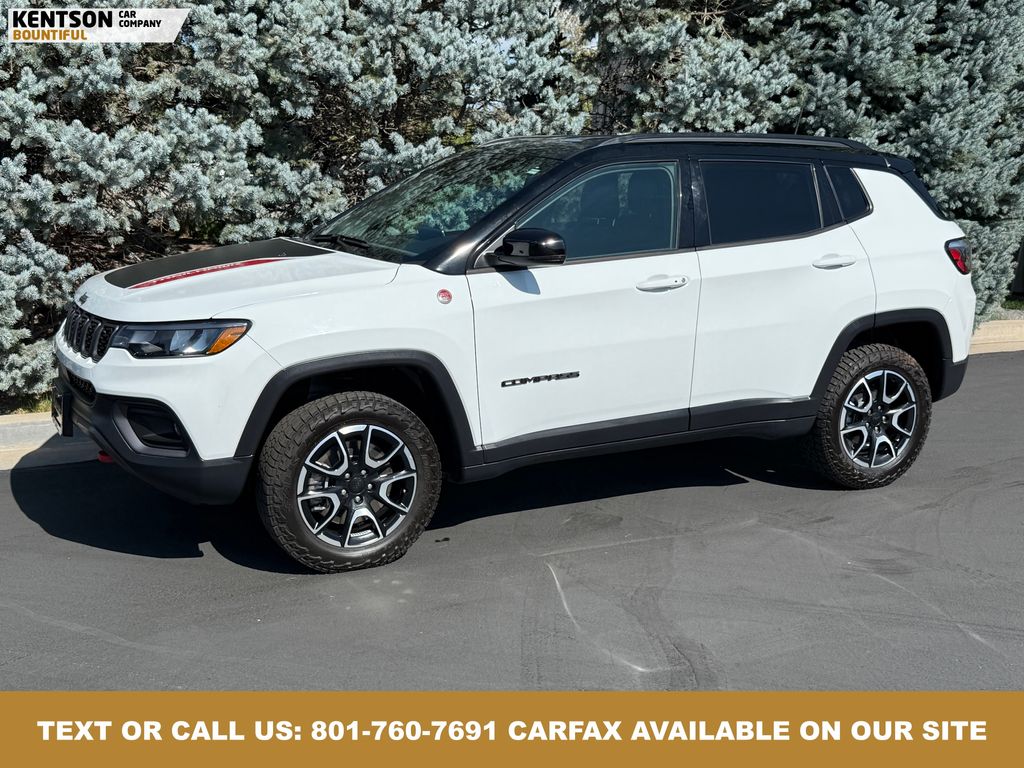 2024 Jeep Compass Trailhawk's photo