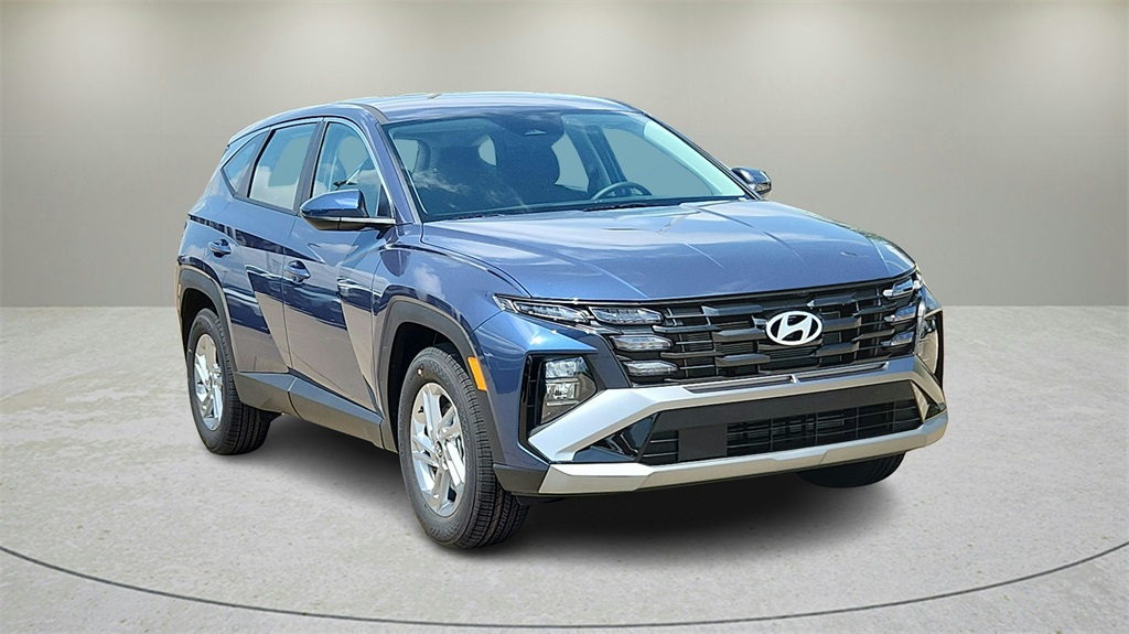 2026 Hyundai Tucson SE's photo