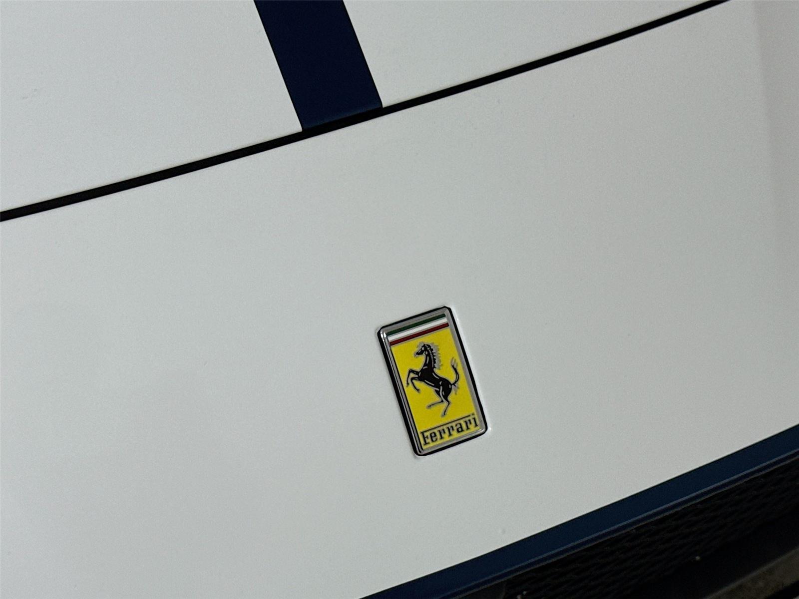 2020 Ferrari 812 Superfast photo 31
