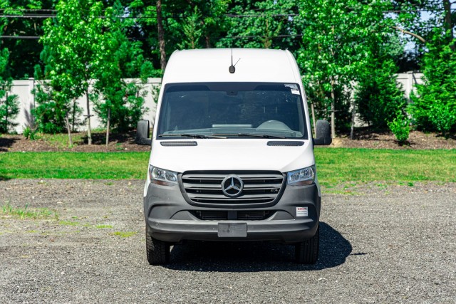 2021 Mercedes-Benz Sprinter Crew Van