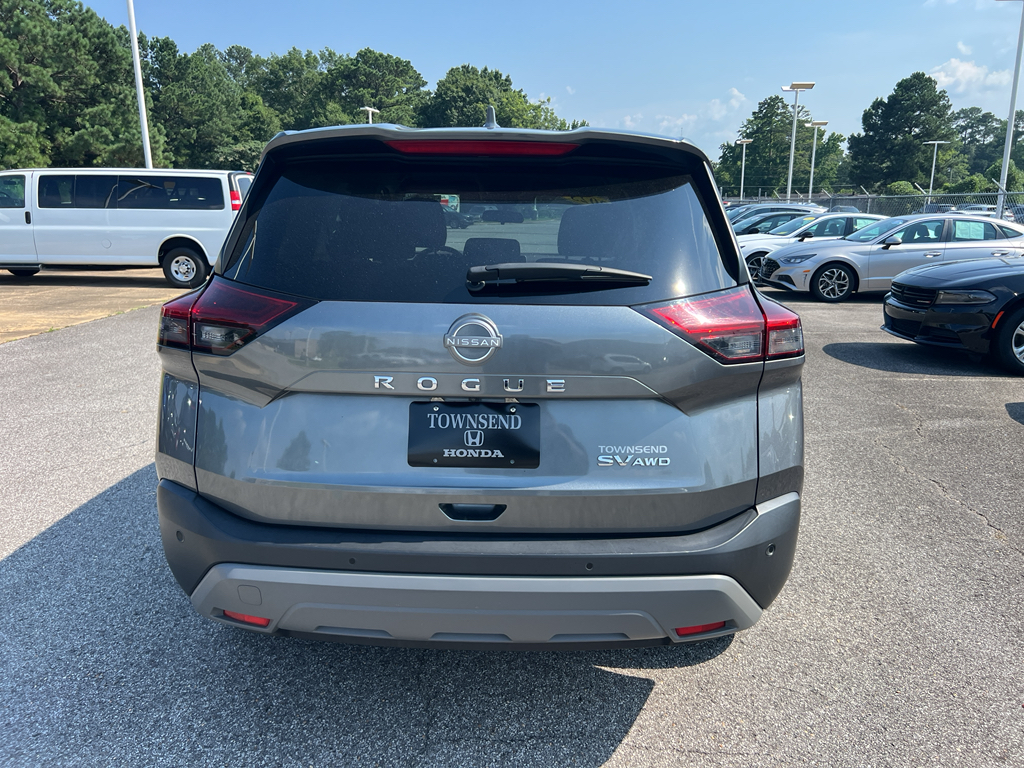 2023 Nissan Rogue SV photo 4