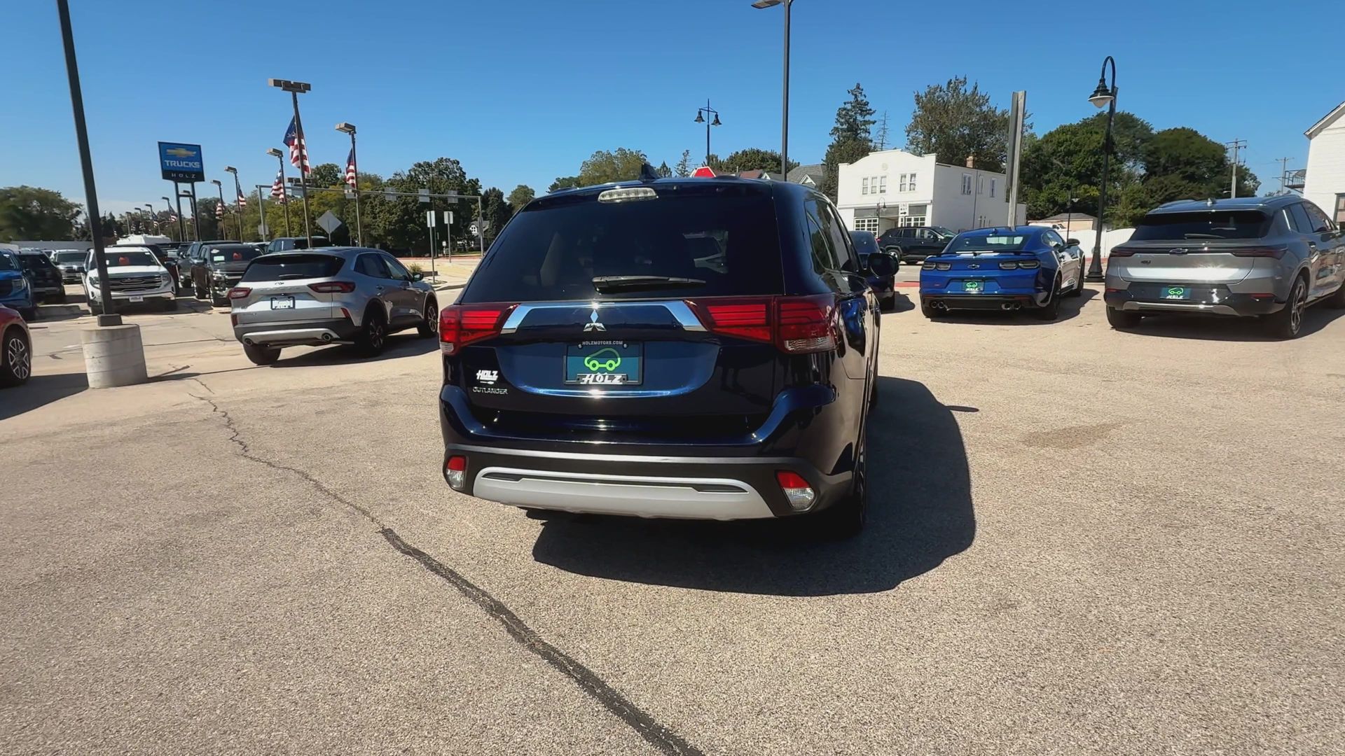 2020 Mitsubishi Outlander ES photo 30
