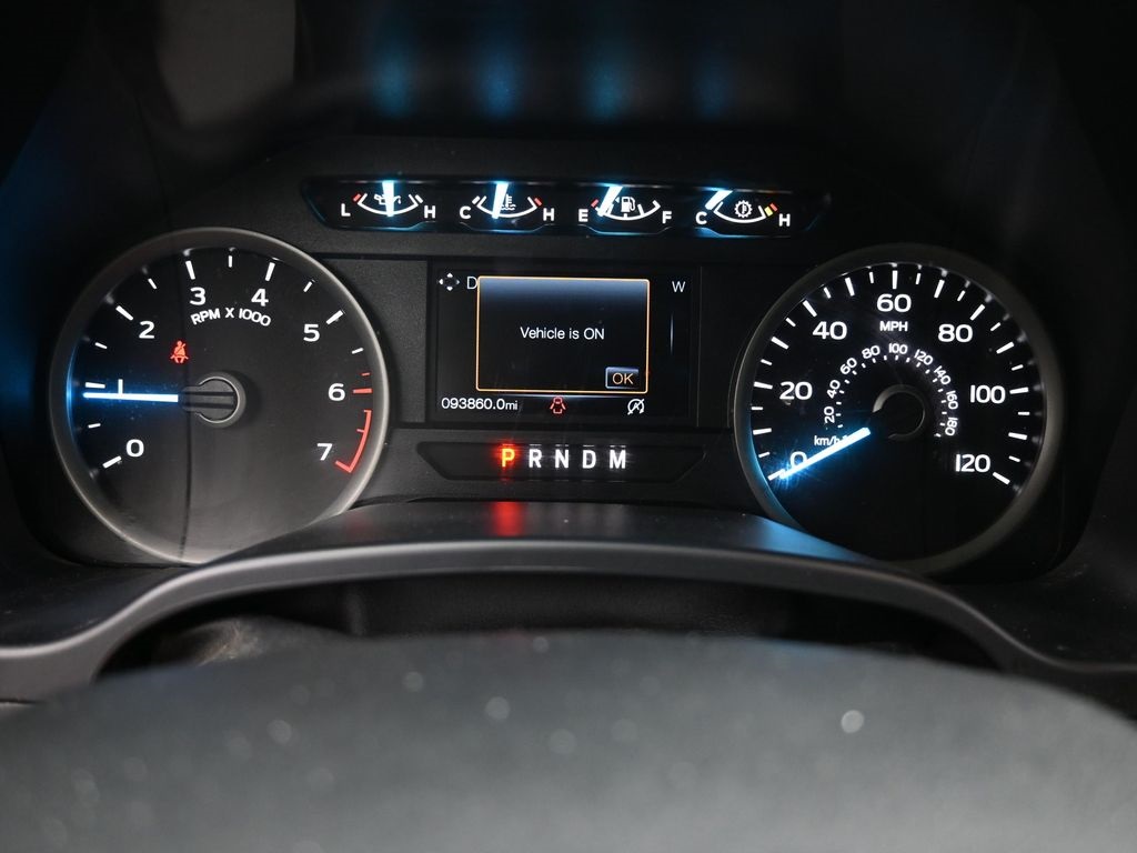 2020 Ford F-150 XLT photo 13