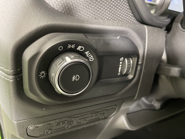 2025 Jeep Wrangler Rubicon photo 24