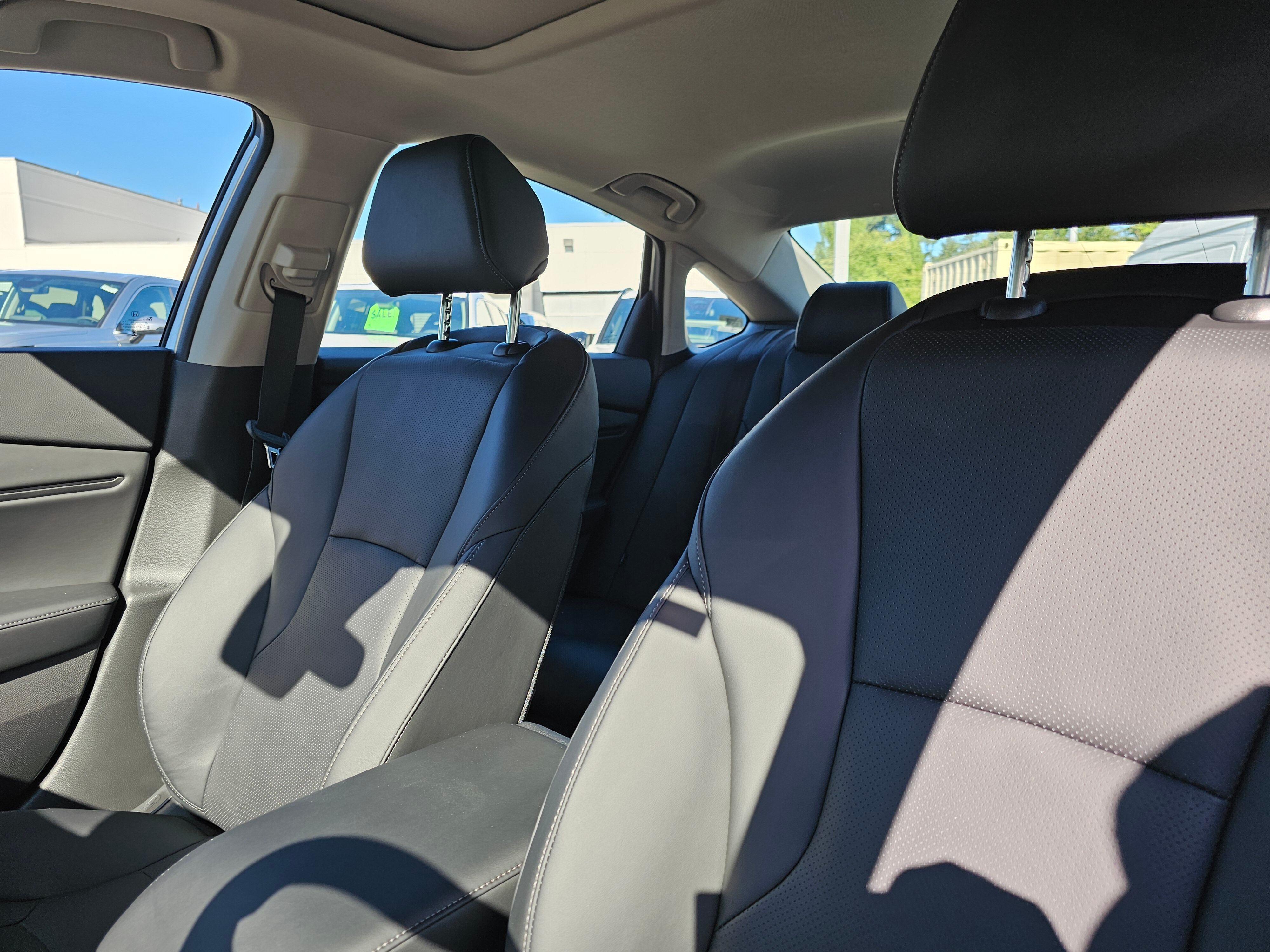 2025 Honda Accord Hybrid Touring photo 14