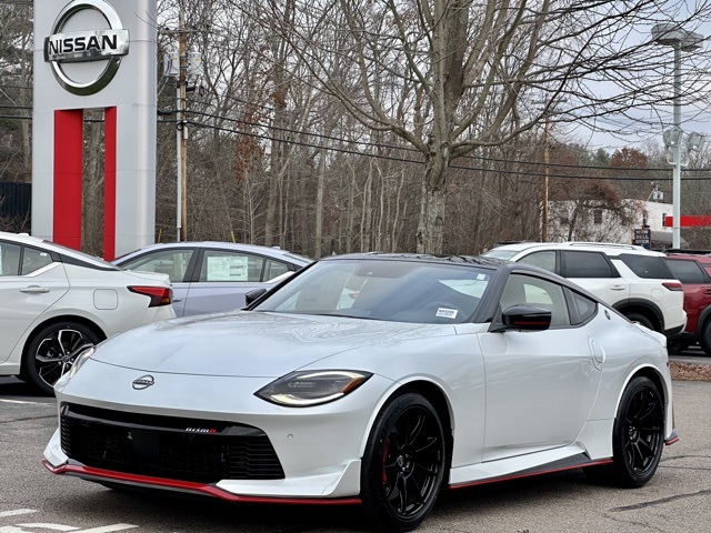 2024 Nissan Z Nismo photo 4