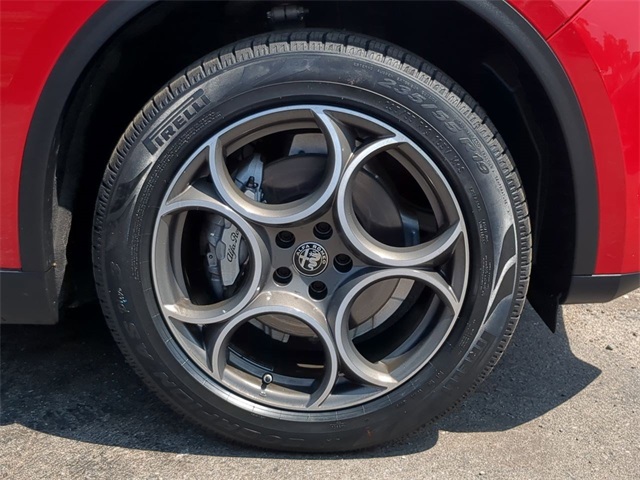 2021 Alfa Romeo Stelvio Sport Base photo 9