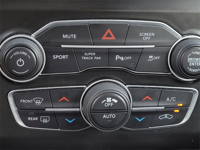 2022 Dodge Charger SXT AWD photo 17