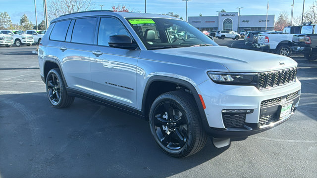 2025 Jeep Grand Cherokee L Limited's photo