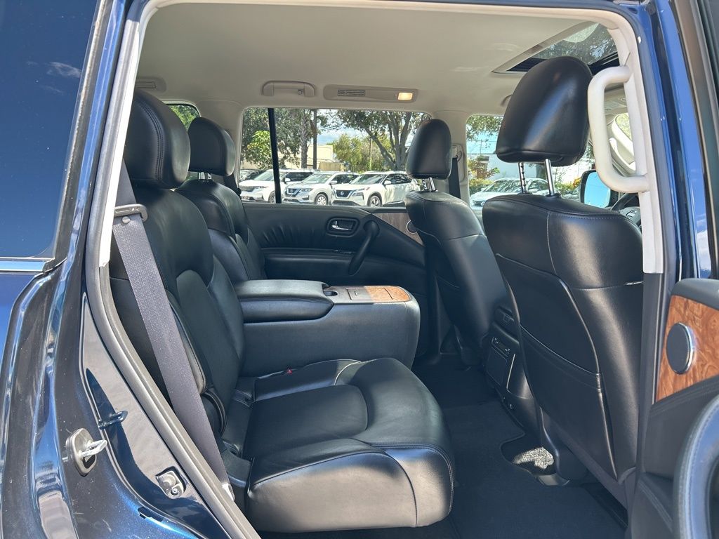 2022 Nissan Armada SL photo 37