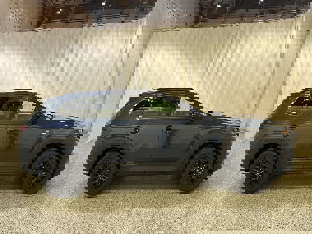 2025 Mazda CX-50 Premium photo 3