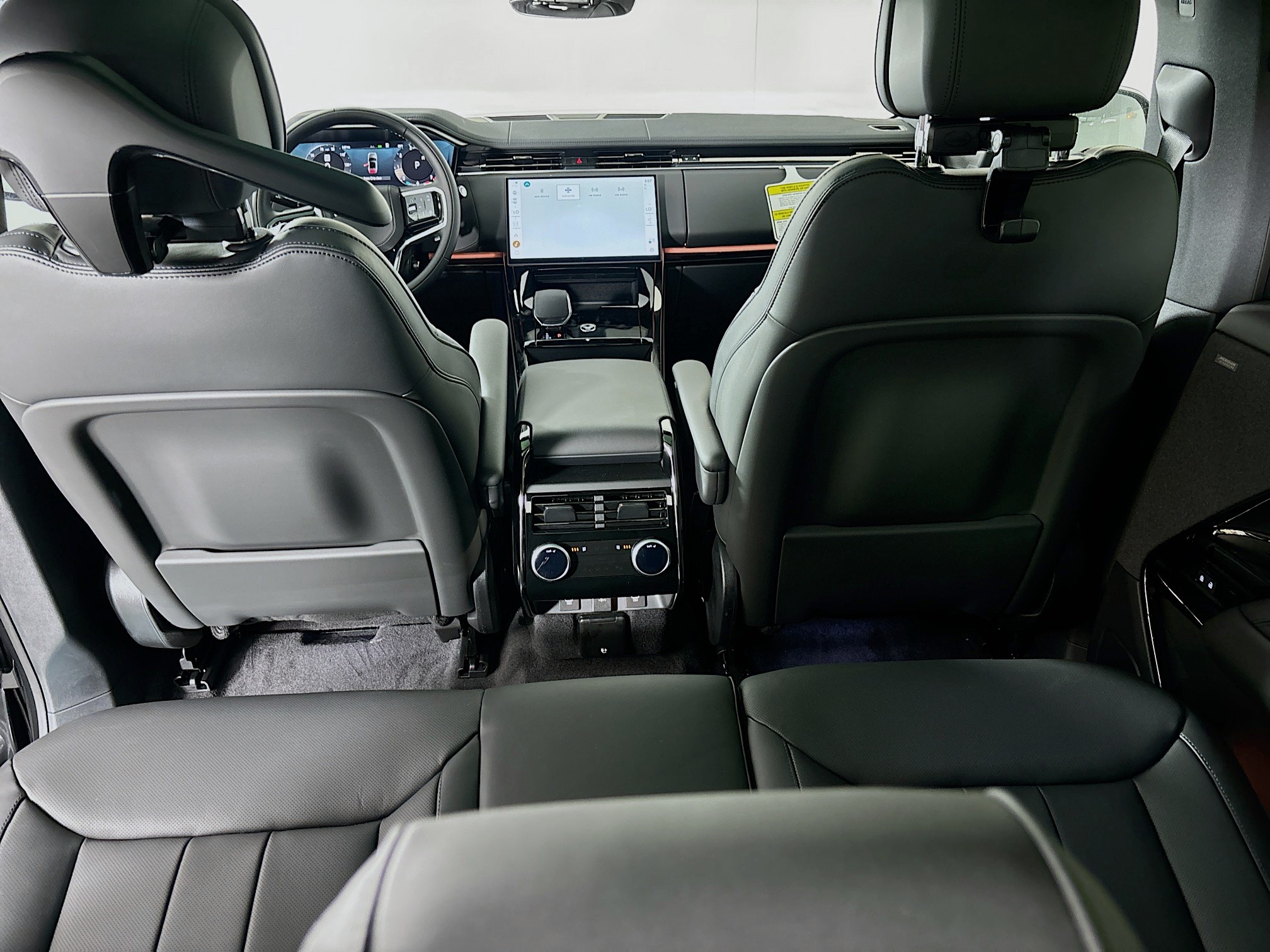 2025 Land Rover Range Rover Sport SE photo 19