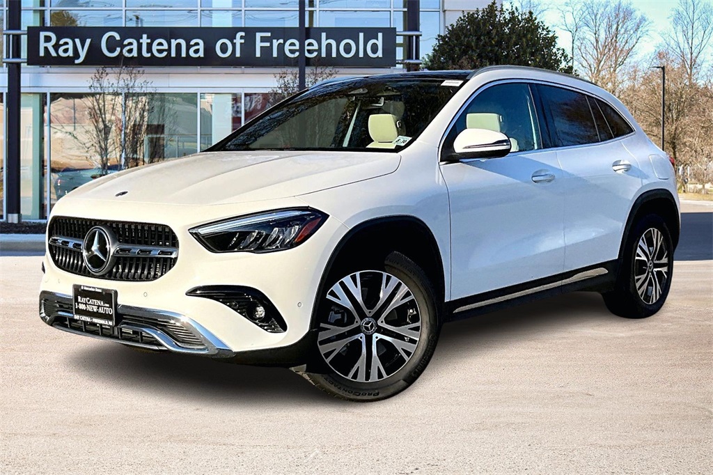 2026 Mercedes-Benz GLA GLA 250's photo