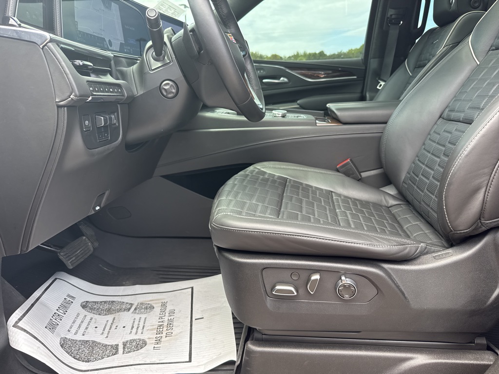 2023 Cadillac Escalade Sport Platinum photo 20