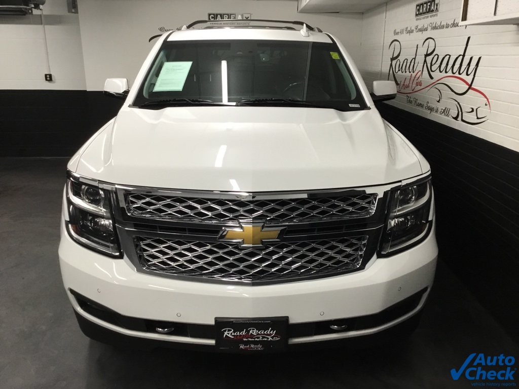 2018 Chevrolet Tahoe LT photo 3