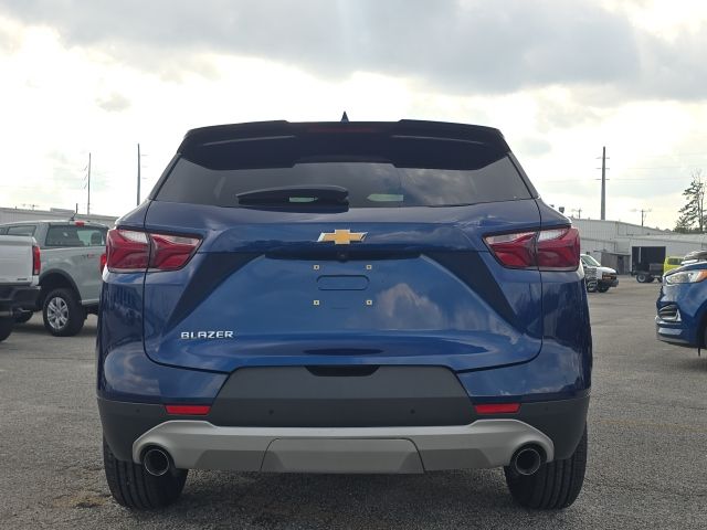 2022 Chevrolet Blazer 2LT photo 3