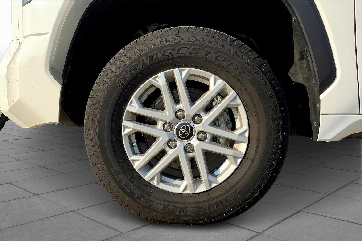 2024 Toyota Tundra SR5 photo 20