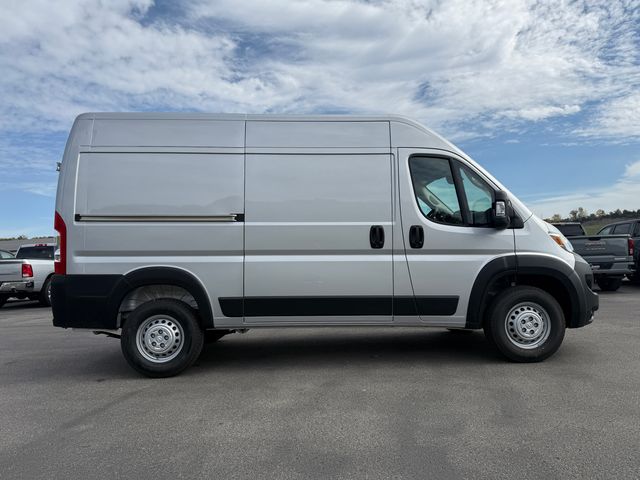 2026 Ram ProMaster 2500 photo 4