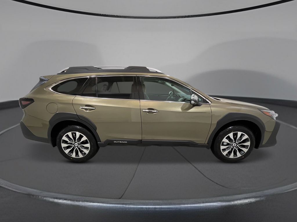2025 Subaru Outback Touring XT photo 5