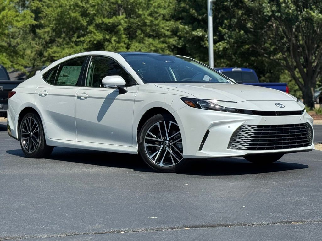 2025 Toyota Camry XLE photo 2