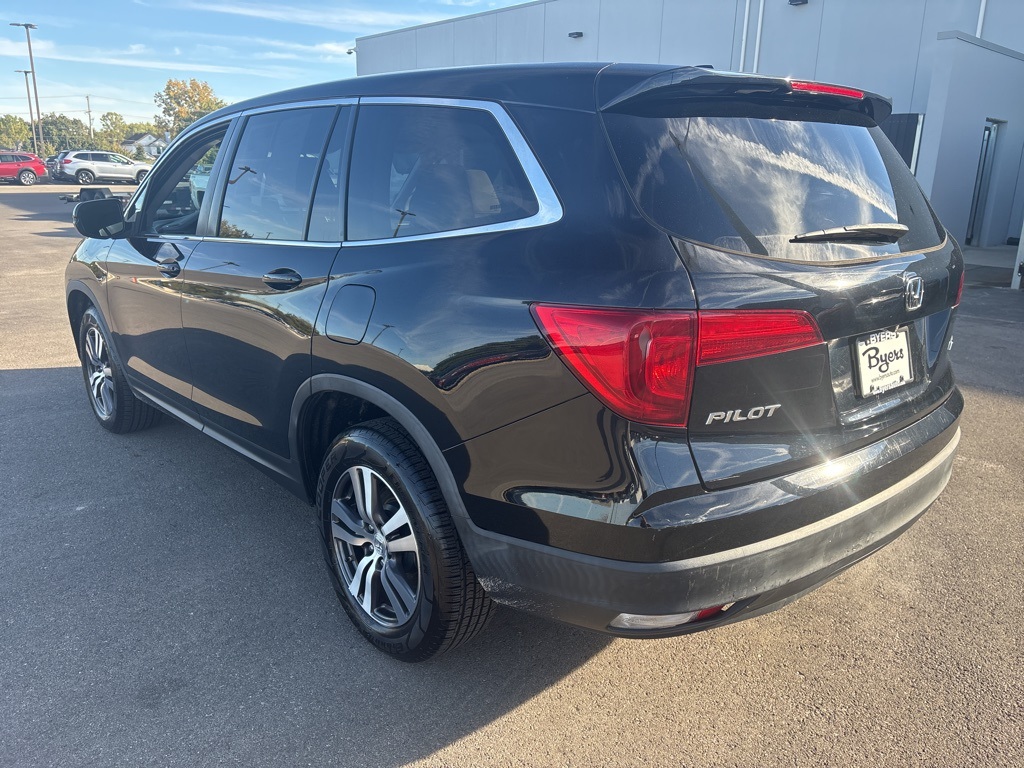 2018 Honda Pilot EX photo 4