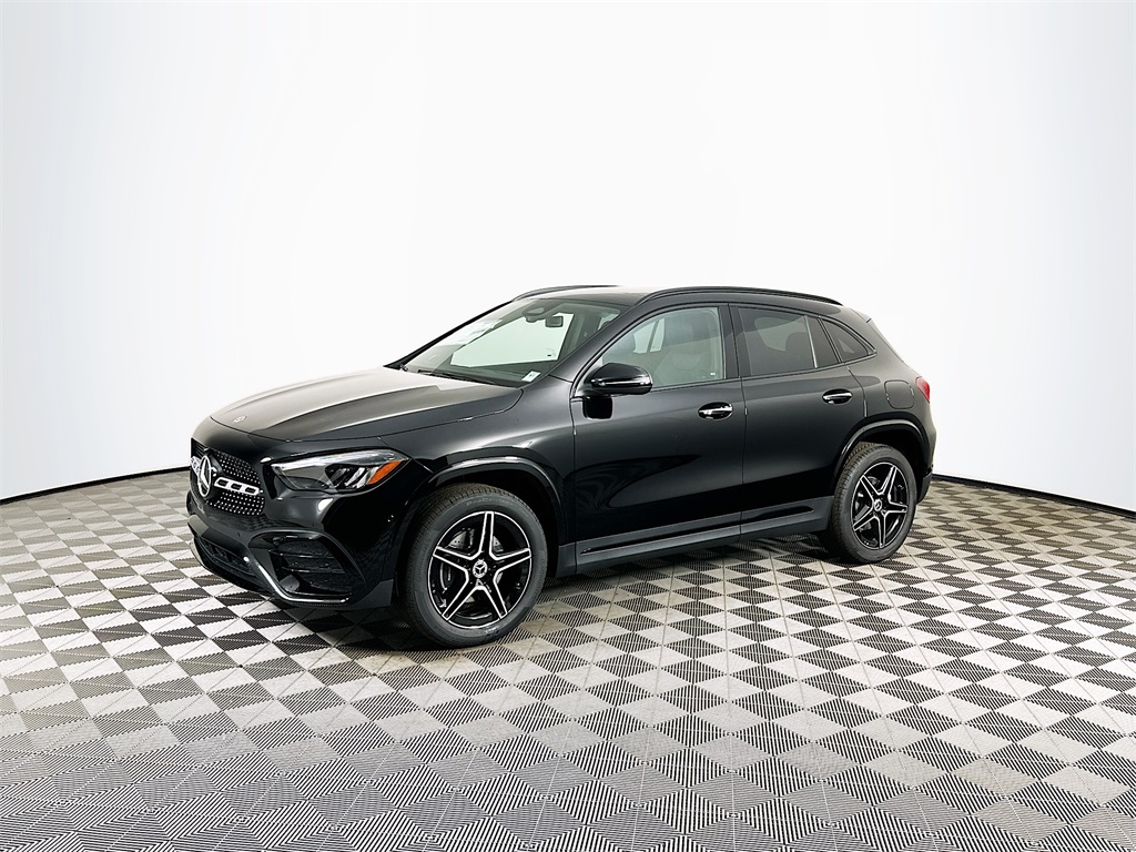 2026 Mercedes Benz GLA 250 4MATIC photo 2