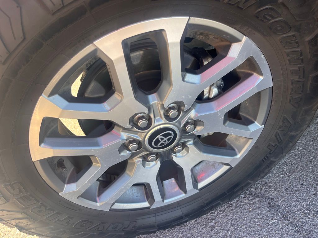 2022 Toyota Tundra 1794 Edition photo 6