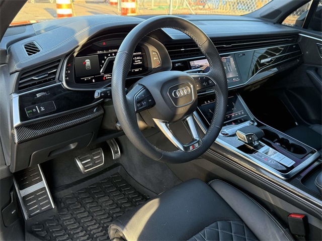 2023 Audi SQ7 Prestige photo 2