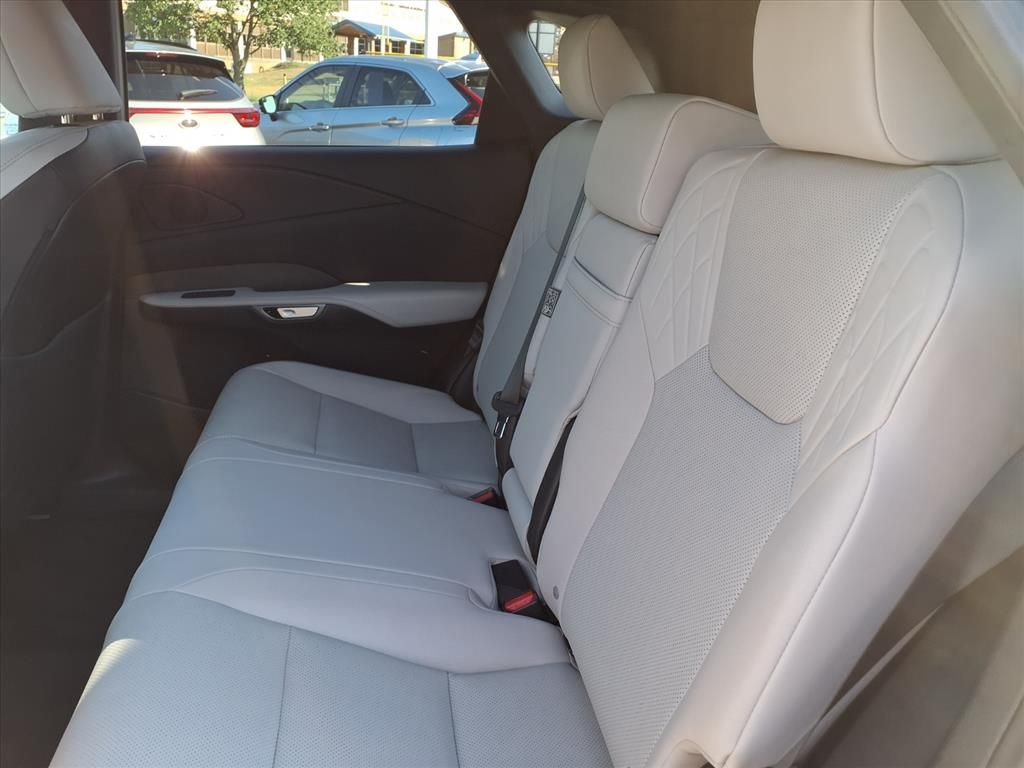 2024 Lexus RX 350 Premium photo 11